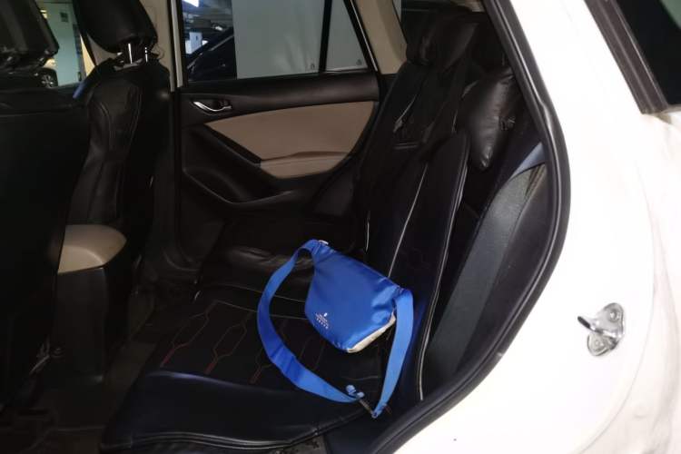 Used Mazda CX-5 2013 2.0L Automatic Two-Wheel Drive Comfort Version Left Rear Seat