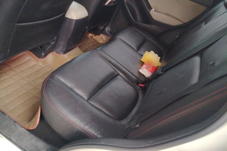 Used Mazda CX-5 2013 2.0L Automatic Two-Wheel Drive Comfort Version Left Rear Seat