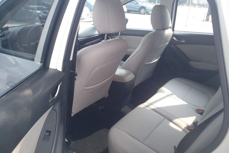 Used Mazda CX-5 2013 2.0L Manual Two-Wheel Drive Comfort Version Left Rear Seat