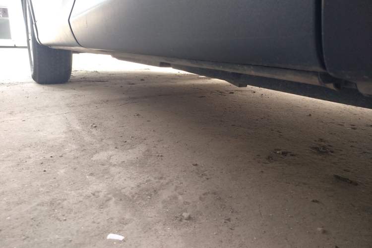 Used Mazda CX-5 2013 2.0L Manual Two-Wheel Drive Comfort Version Left Side Sill