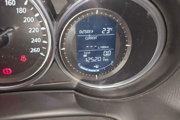 Used Mazda CX-5 2013 2.0L Automatic Two-Wheel Drive Comfort Version Odometer Close Up