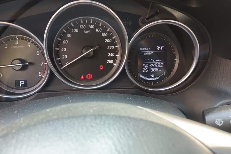 Used Mazda CX-5 2013 2.0L Automatic Two-Wheel Drive Comfort Version Odometer Close Up