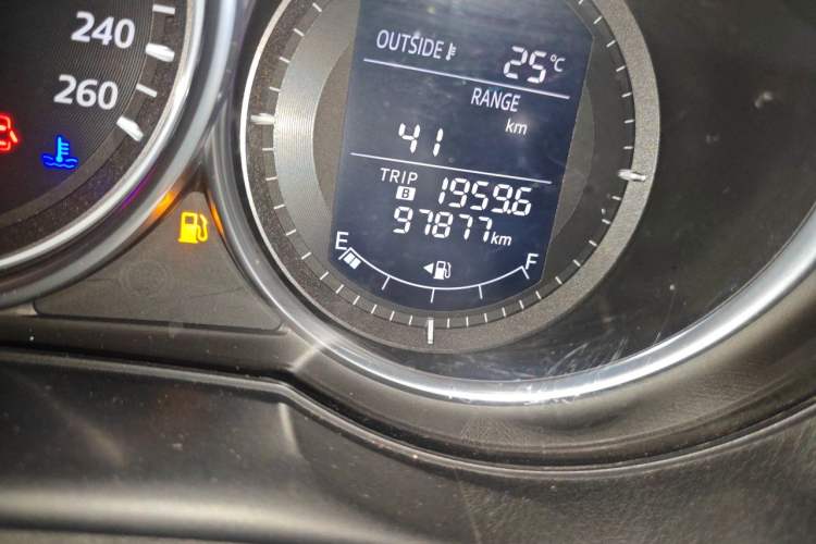 Used Mazda CX-5 2013 2.0L Automatic Two-Wheel Drive Comfort Version Odometer Close Up