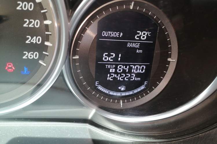 Used Mazda CX-5 2013 2.0L Automatic Two-Wheel Drive Comfort Version Odometer Close Up