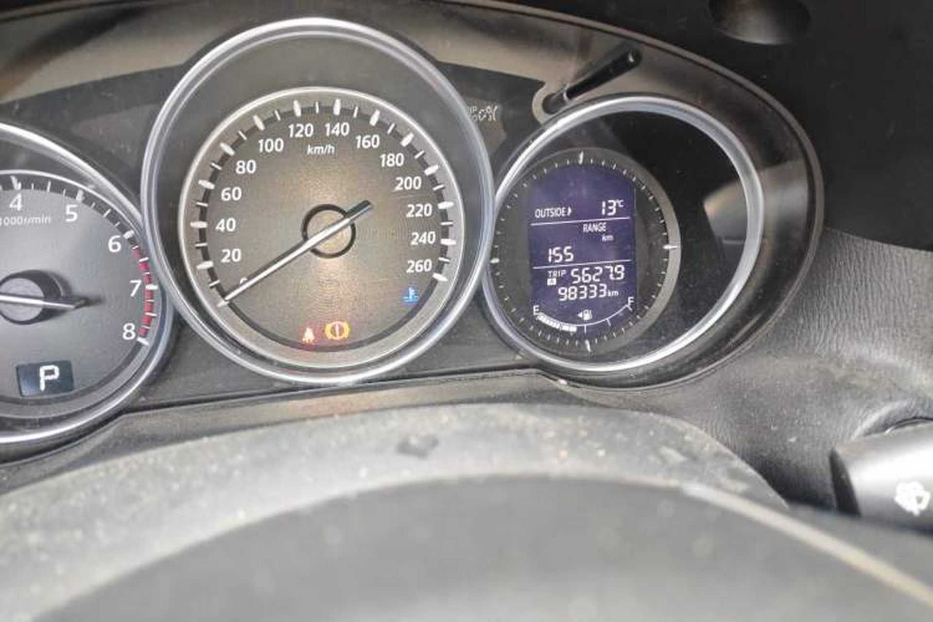 Used Mazda CX-5 2013 2.5L Automatic 4x4 Luxury Version Odometer Close Up