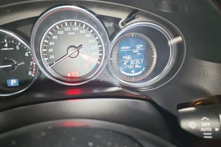 Used Mazda CX-5 2013 2.0L Automatic 4x4 Prestige Edition Odometer Close Up