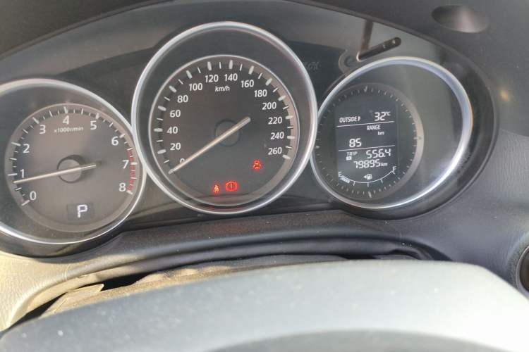 Used Mazda CX-5 2013 2.0L Automatic 4x4 Elite Version Odometer Close Up
