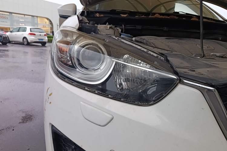 Used Mazda CX-5 2013 2.5L Automatic 4x4 Flagship Edition Right Front Headlight