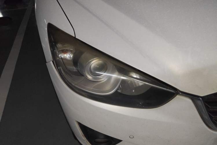 Used Mazda CX-5 2013 2.5L Automatic 4x4 Luxury Version Right Front Headlight