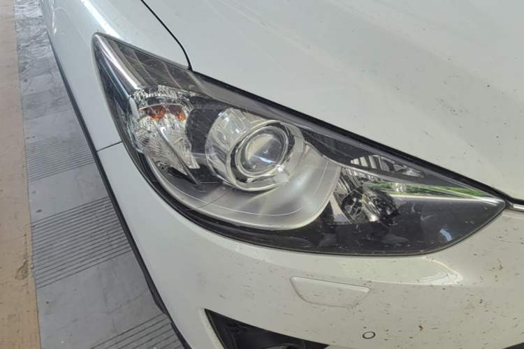 Used Mazda CX-5 2013 2.5L Automatic 4x4 Flagship Edition Right Front Headlight