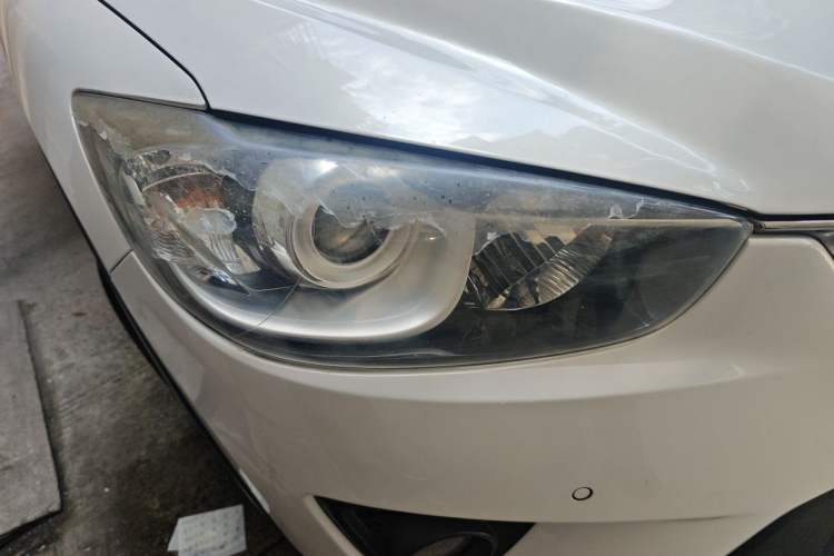 Used Mazda CX-5 2013 2.5L Automatic 4x4 Luxury Version Right Front Headlight
