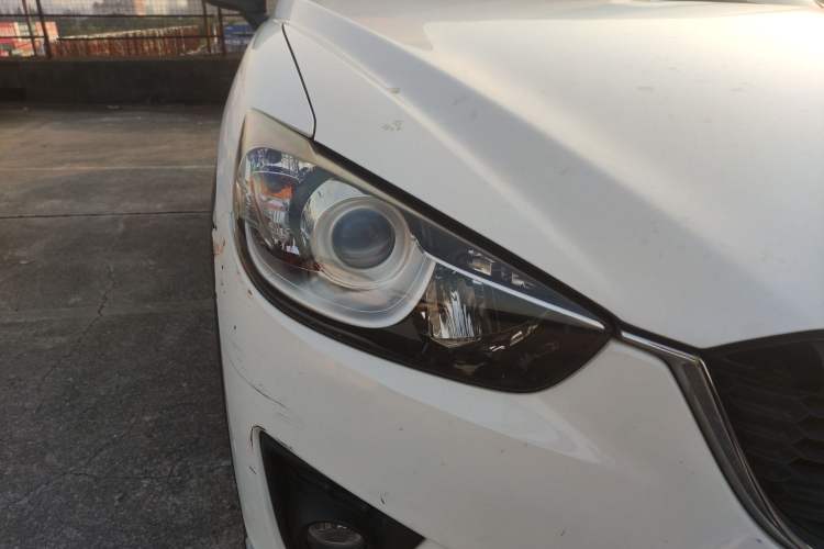 Used Mazda CX-5 2013 2.0L Manual Two-Wheel Drive Comfort Version Right Front Headlight