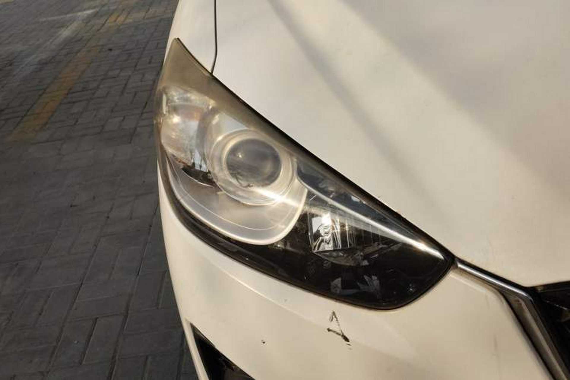 Used Mazda CX-5 2013 2.0L Automatic Two-Wheel Drive Comfort Version Right Front Headlight