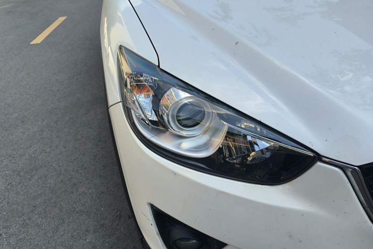 Used Mazda CX-5 2013 2.0L Automatic Two-Wheel Drive Comfort Version Right Front Headlight