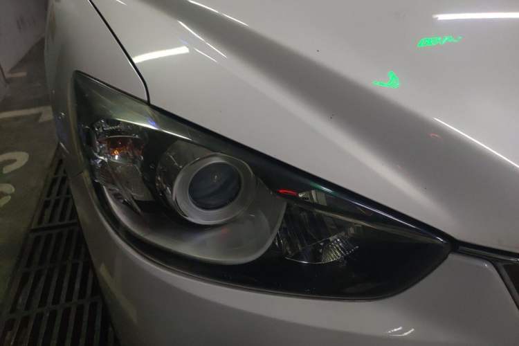 Used Mazda CX-5 2013 2.0L Manual Two-Wheel Drive Comfort Version Right Front Headlight