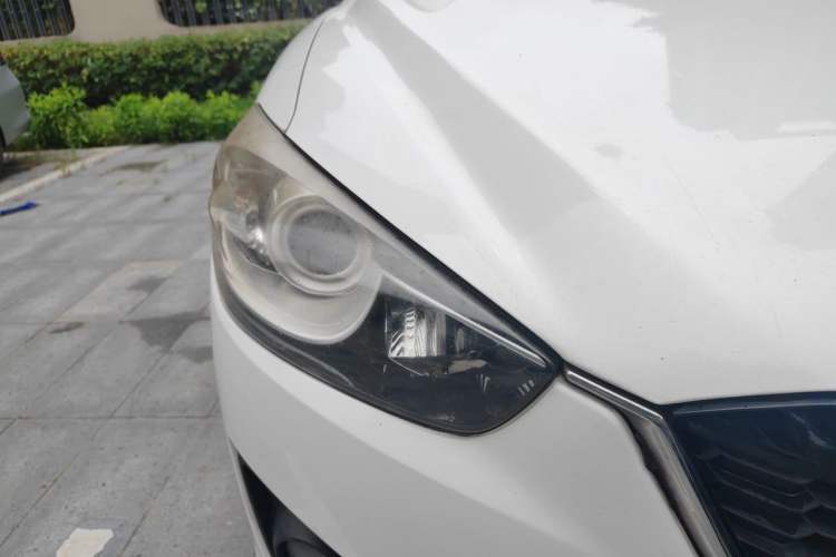 Used Mazda CX-5 2013 2.0L Automatic Two-Wheel Drive Comfort Version Right Front Headlight