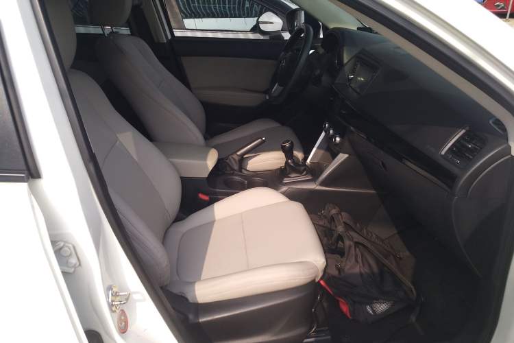Used Mazda CX-5 2013 2.0L Manual Two-Wheel Drive Comfort Version Right Front Seat