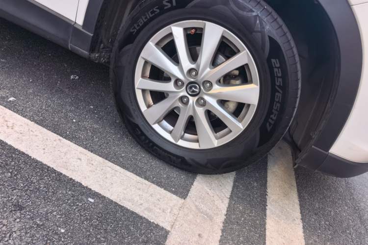 Used Mazda CX-5 2013 2.0L Automatic 4x4 Elite Version Right Front Wheel Hub