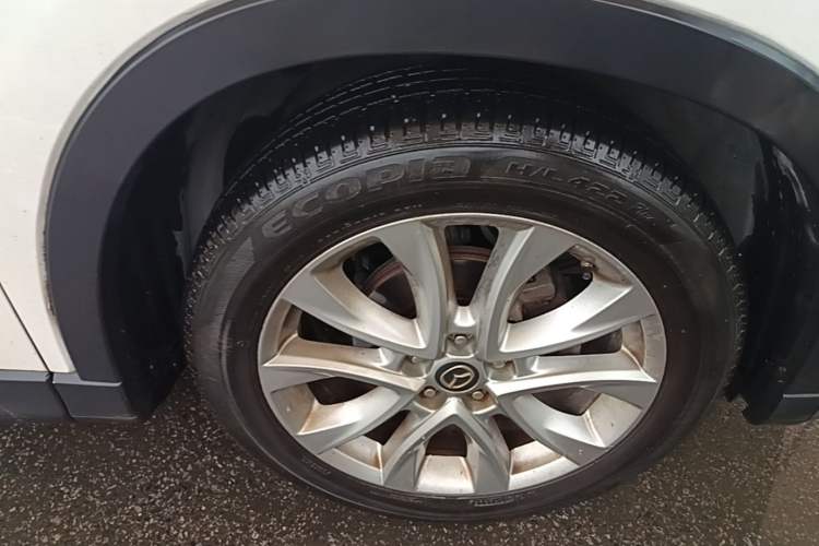 Used Mazda CX-5 2013 2.5L Automatic 4x4 Flagship Edition Right Front Wheel Hub