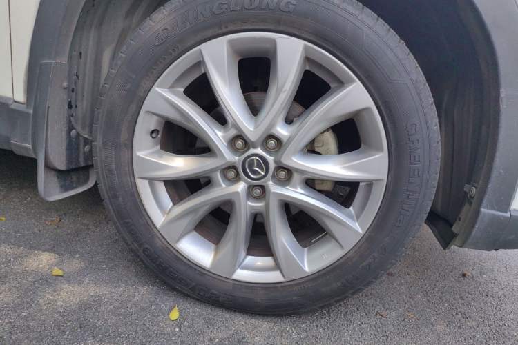 Used Mazda CX-5 2013 2.5L Automatic 4x4 Luxury Version Right Front Wheel Hub