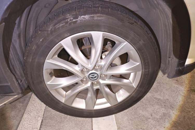 Used Mazda CX-5 2013 2.5L Automatic 4x4 Flagship Edition Right Front Wheel Hub