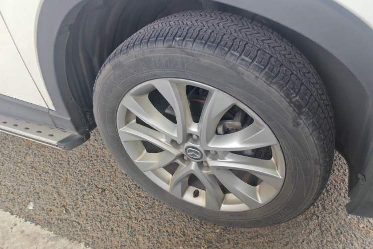Used Mazda CX-5 2013 2.5L Automatic 4x4 Luxury Version Right Front Wheel Hub