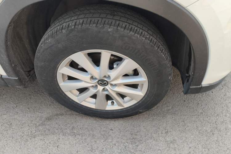 Used Mazda CX-5 2013 2.0L Automatic Two-Wheel Drive Comfort Version Right Front Wheel Hub
