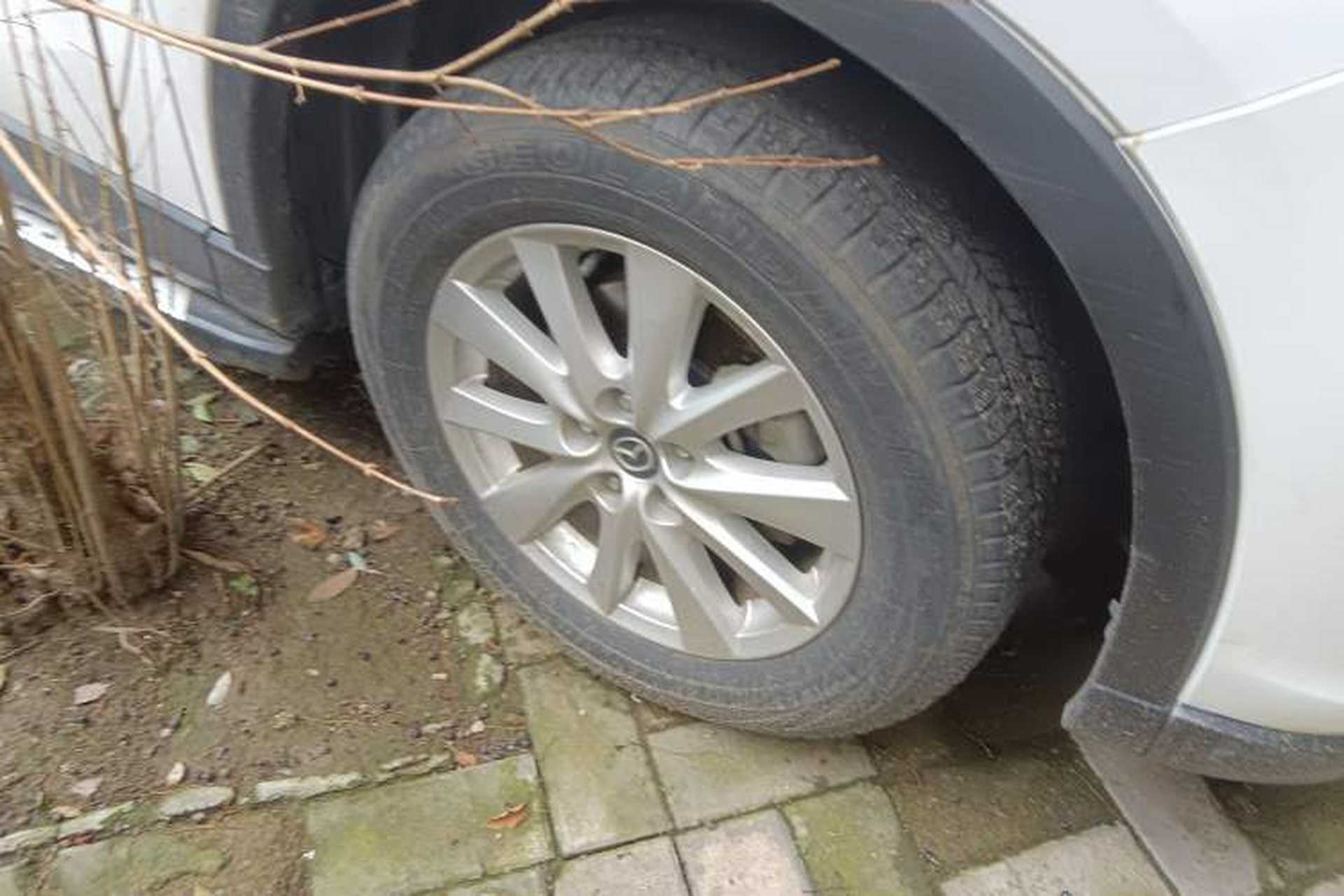 Used Mazda CX-5 2013 2.0L Automatic Two-Wheel Drive Comfort Version Right Front Wheel Hub
