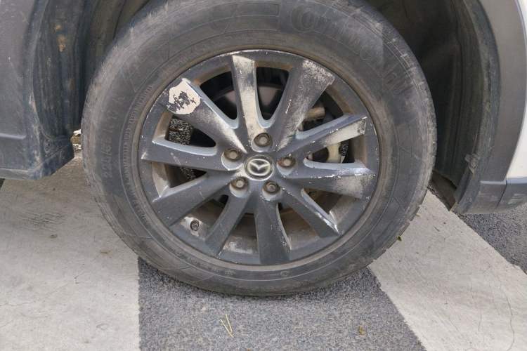 Used Mazda CX-5 2013 2.0L Automatic 4x4 Elite Version Right Front Wheel Hub
