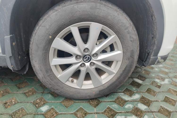 Used Mazda CX-5 2013 2.0L Manual Two-Wheel Drive Comfort Version Right Front Wheel Hub
