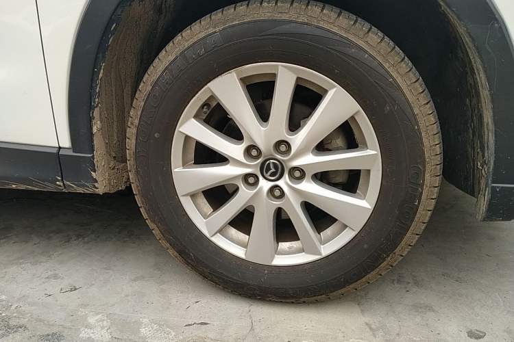 Used Mazda CX-5 2013 2.0L Automatic 4x4 Prestige Edition Right Front Wheel Hub