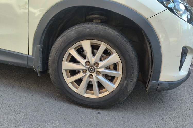 Used Mazda CX-5 2013 2.0L Automatic Two-Wheel Drive Comfort Version Right Front Wheel Hub
