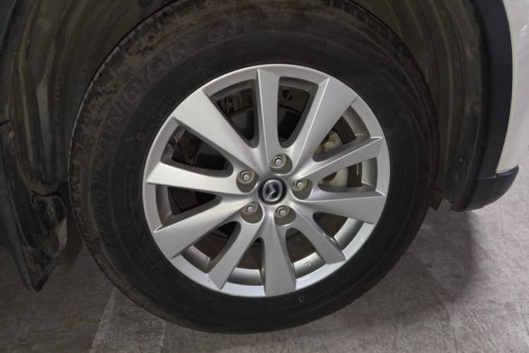 Used Mazda CX-5 2013 2.0L Automatic 4x4 Elite Version Right Front Wheel Hub