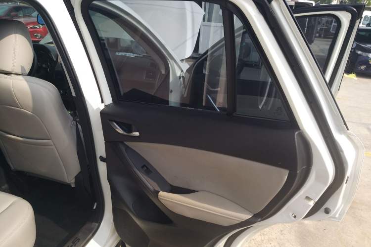 Used Mazda CX-5 2013 2.0L Manual Two-Wheel Drive Comfort Version Right Rear Door Interior