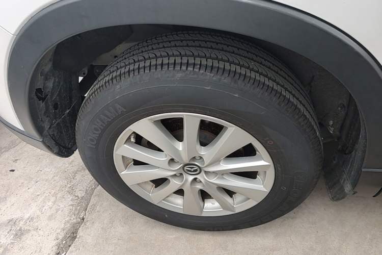 Used Mazda CX-5 2013 2.0L Automatic Two-Wheel Drive Comfort Version Right Rear Wheel Hub