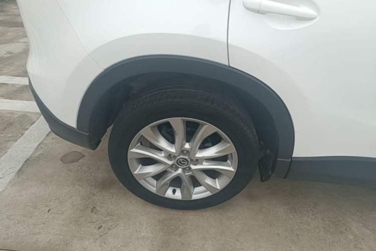 Used Mazda CX-5 2013 2.5L Automatic 4x4 Luxury Version Right Rear Wheel Hub