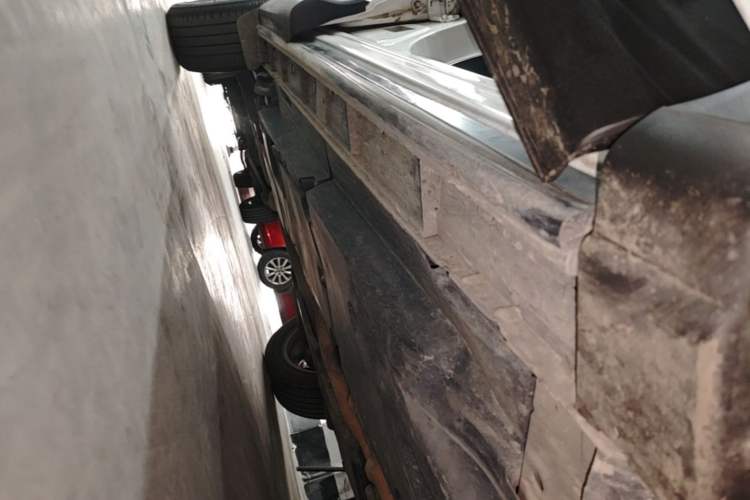 Used Mazda CX-5 2013 2.5L Automatic 4x4 Luxury Version Right Side Sill