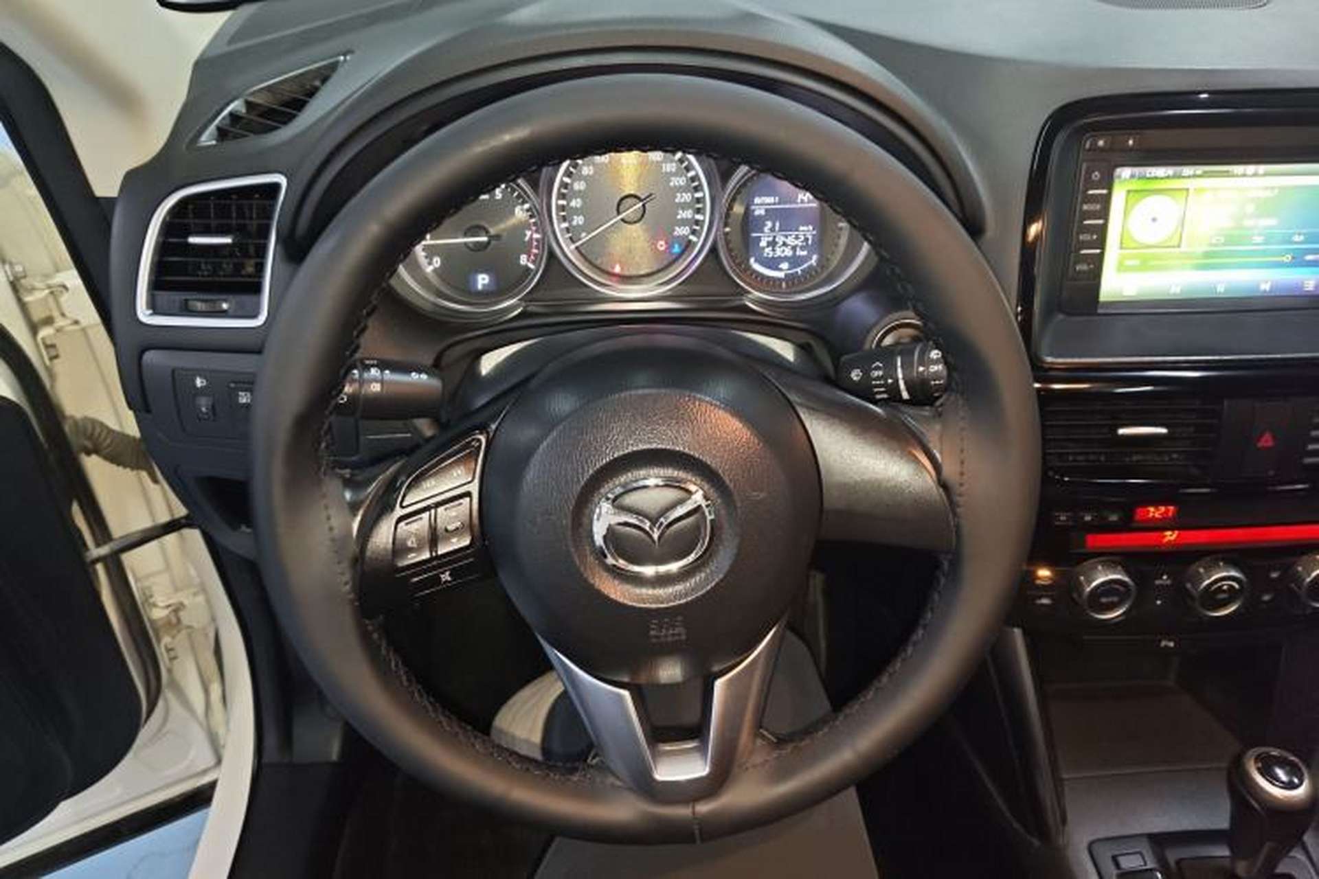 Used Mazda CX-5 2013 2.0L Automatic 4x4 Elite Version Steering Wheel