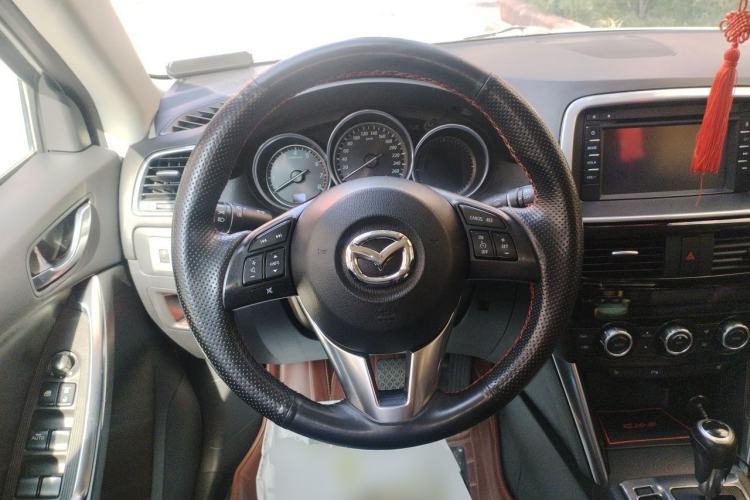 Used Mazda CX-5 2013 2.5L Automatic 4x4 Luxury Version Steering Wheel