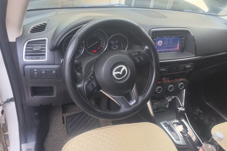 Used Mazda CX-5 2013 2.5L Automatic 4x4 Luxury Version Steering Wheel