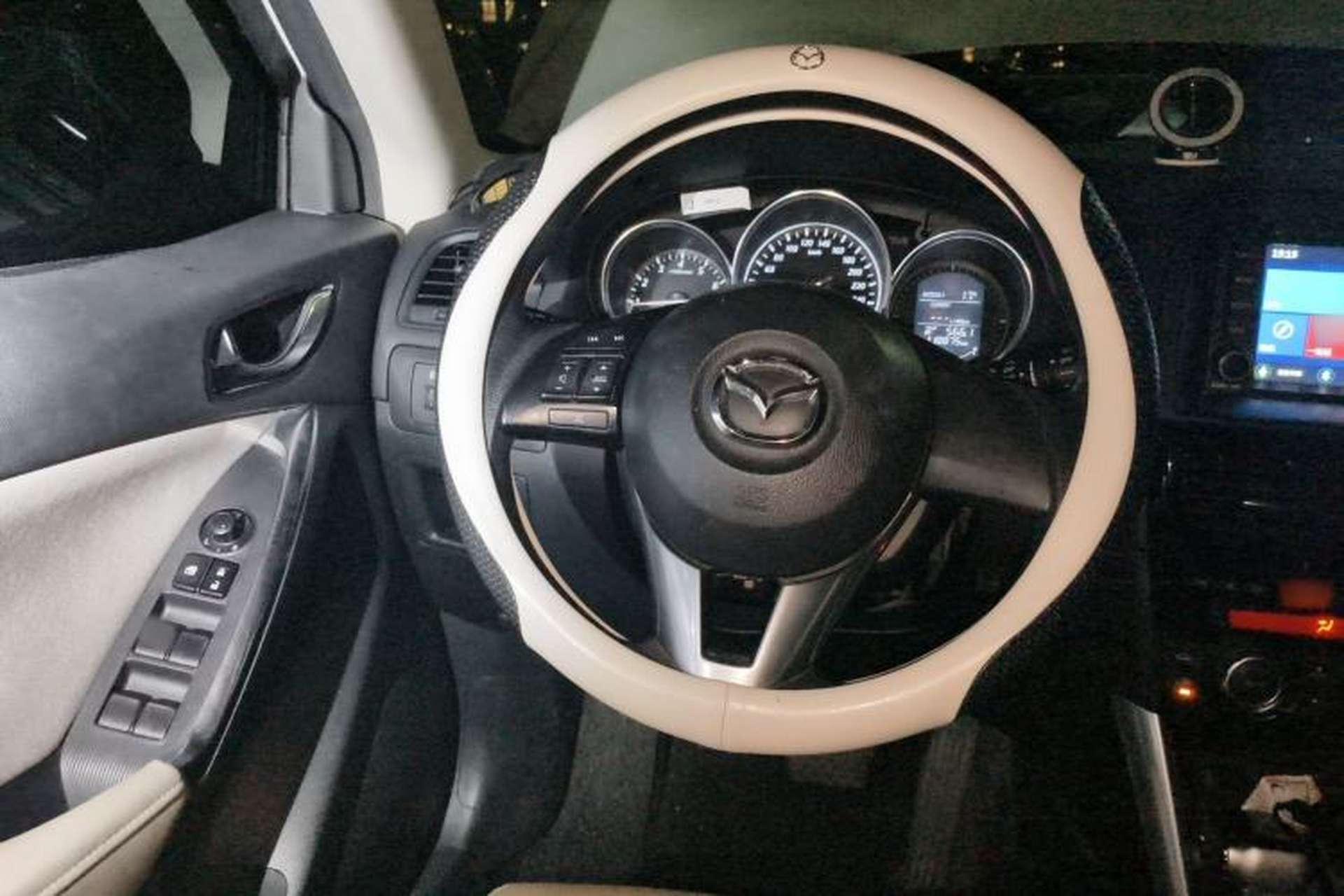Used Mazda CX-5 2013 2.0L Automatic Two-Wheel Drive Comfort Version Steering Wheel