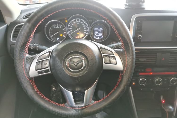Used Mazda CX-5 2013 2.5L Automatic 4x4 Luxury Version Steering Wheel