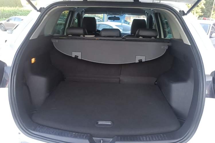 Used Mazda CX-5 2013 2.0L Automatic Two-Wheel Drive Comfort Version Trunk