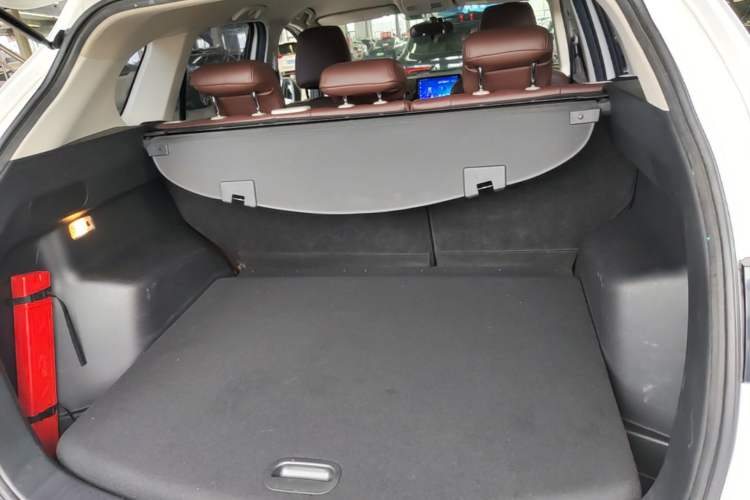 Used Mazda CX-5 2013 2.0L Automatic Two-Wheel Drive Comfort Version Trunk