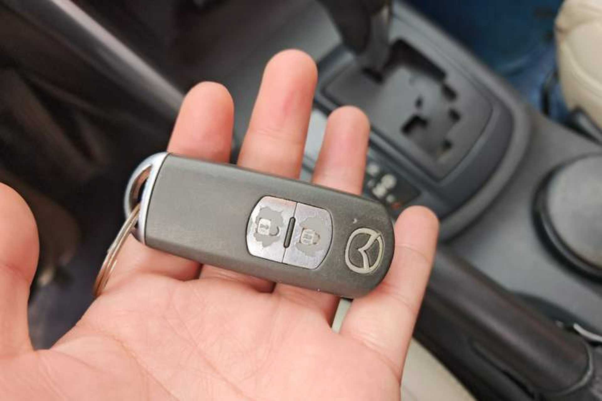 Used Mazda CX-5 2013 2.0L Automatic Two-Wheel Drive Comfort Version Vehicle Key