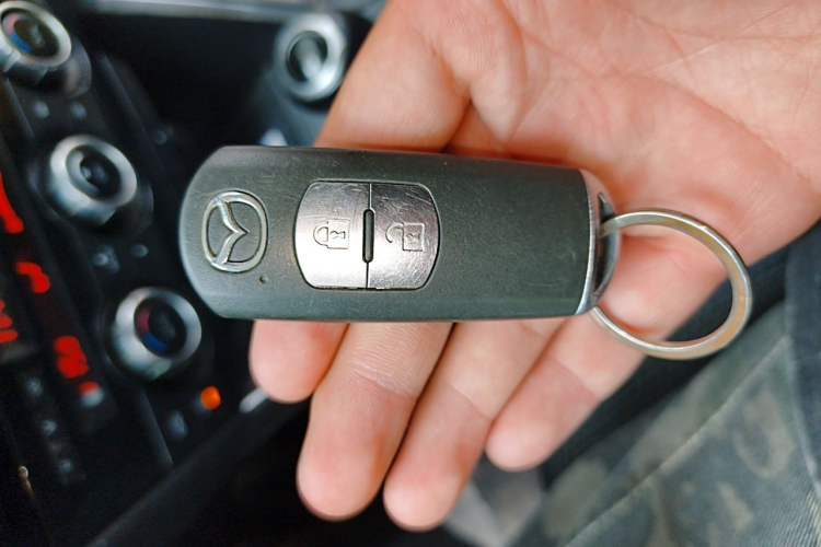 Used Mazda CX-5 2013 2.0L Automatic Two-Wheel Drive Comfort Version Vehicle Key