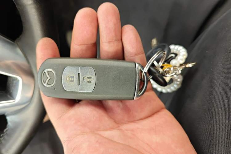 Used Mazda CX-5 2013 2.0L Automatic 4x4 Elite Version Vehicle Key