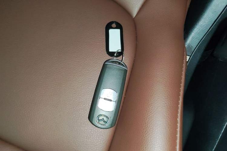 Used Mazda CX-5 2013 2.0L Automatic Two-Wheel Drive Comfort Version Vehicle Key
