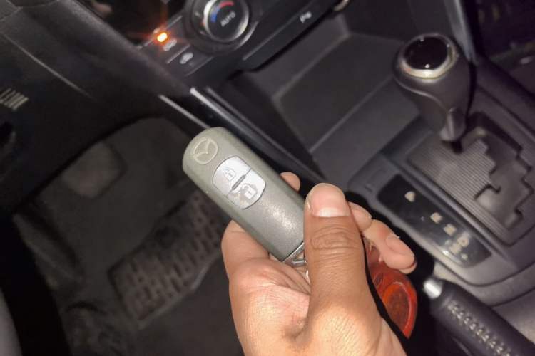 Used Mazda CX-5 2013 2.0L Automatic 4x4 Elite Version Vehicle Key