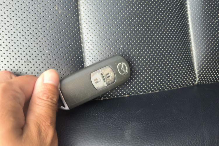 Used Mazda CX-5 2013 2.5L Automatic 4x4 Luxury Version Vehicle Key